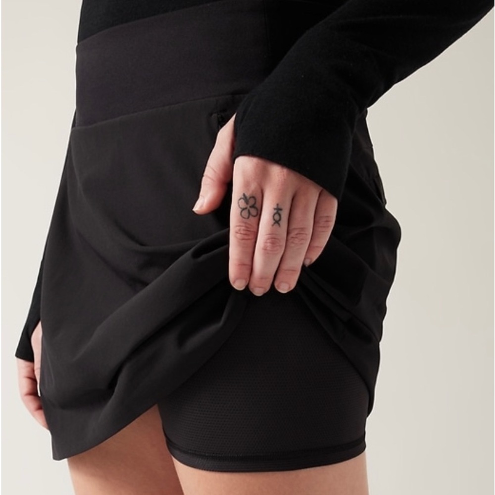 Athleta Soho Skort - Black, size 8